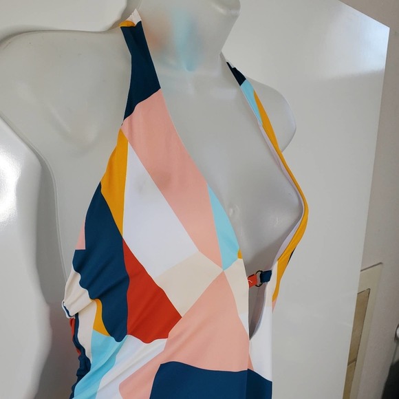 BAR III Pop Art Printed Strappy-Back One-Piece Swimsuit Size XL - Picture 2 of 6